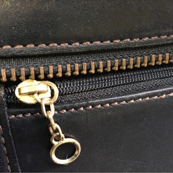 Coach vintage black leather shoulder handbag - Picture 7 of 9